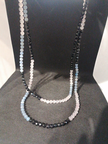 COLLANA LUNGA PERLINE ONICE E QUARZO ROSA/AZZURRO